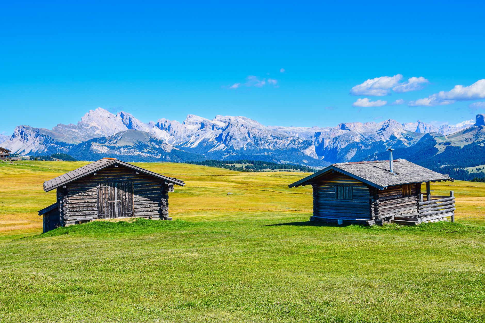 Cozy wooden cabins for sale with scenic mountain views and modern amenities